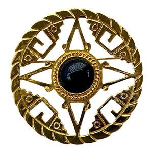 😍2/$20 𝅺Vintage Collectible 4 Corner Star Divine Protection Disc Brooch